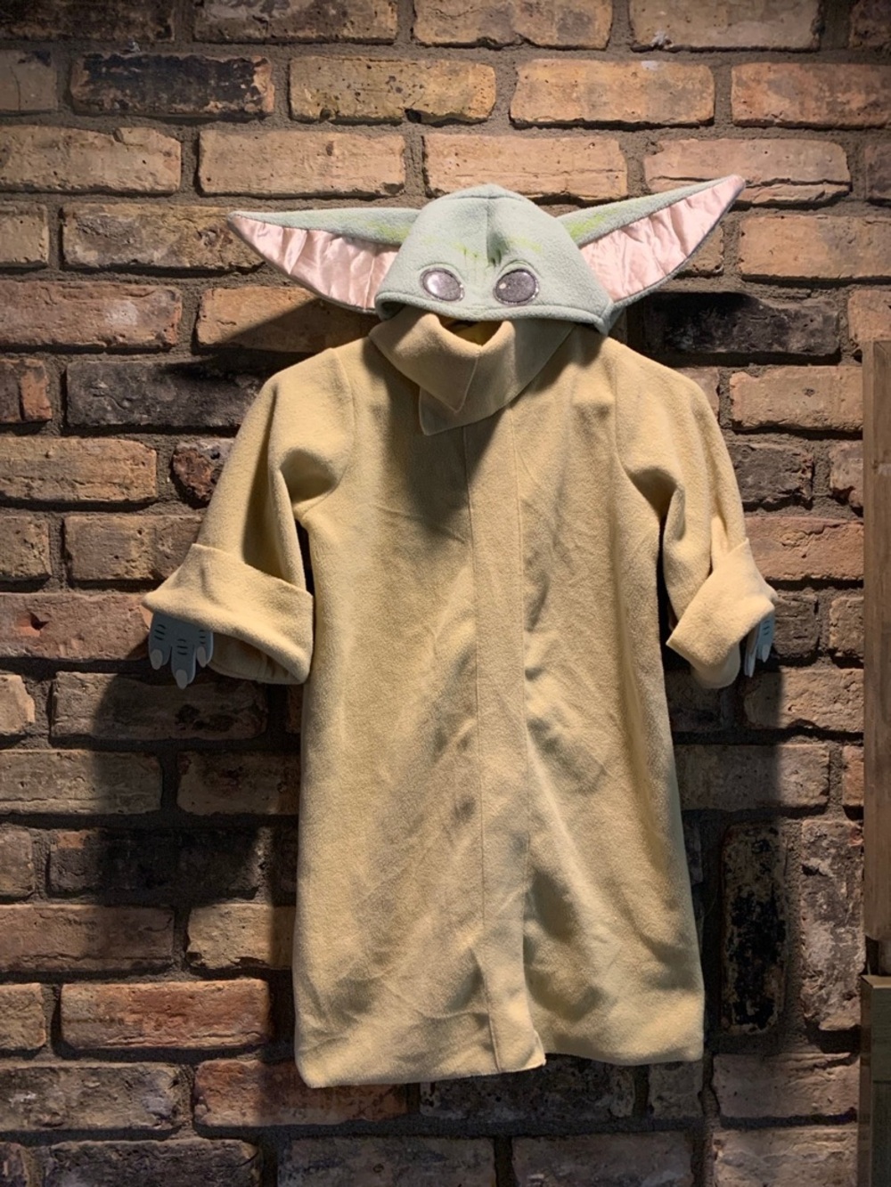 Star Wars Baby Yoda 3t/4t Halloween costume